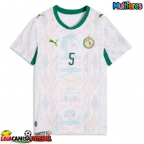 Camisa de Futebol Senegal Idrissa Gueye #5 Equipamento Principal Mulheres Mundo 2026 Manga Curta